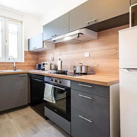 Cocooning 6 Personnes Hyper Centre Апартаменты *