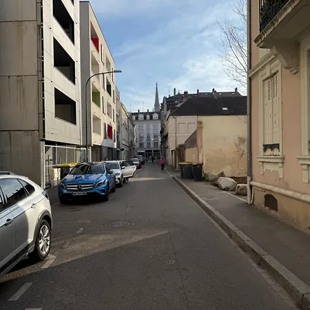 Апартаменты Cocooning 6 Personnes Hyper Centre Мюлуз